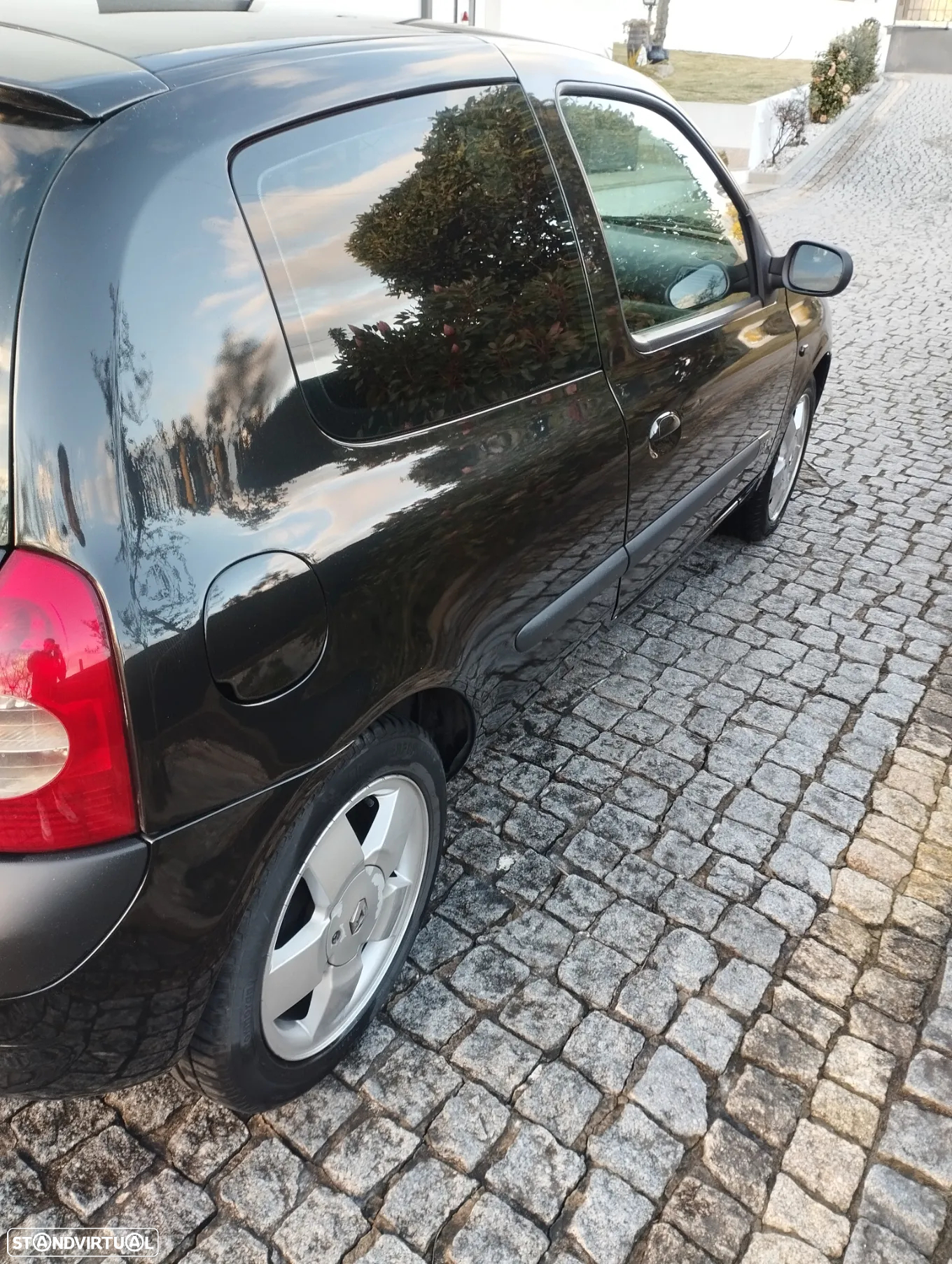 Renault Clio 1.5 dCi Dynamique - 5
