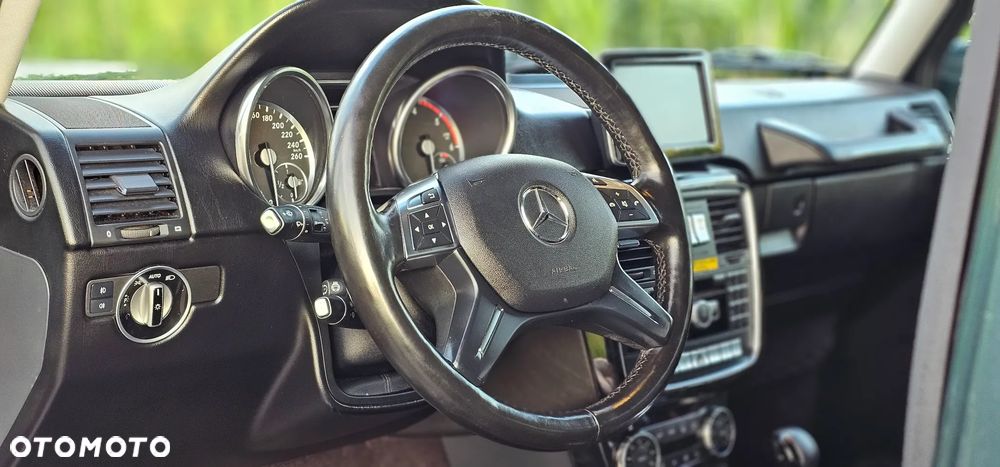 Mercedes-Benz Klasa G 350 BlueTEC 7G-TRONIC - 17