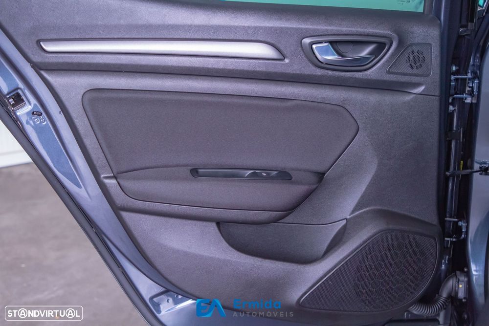 Renault Mégane 1.5 Blue dCi Limited - 30