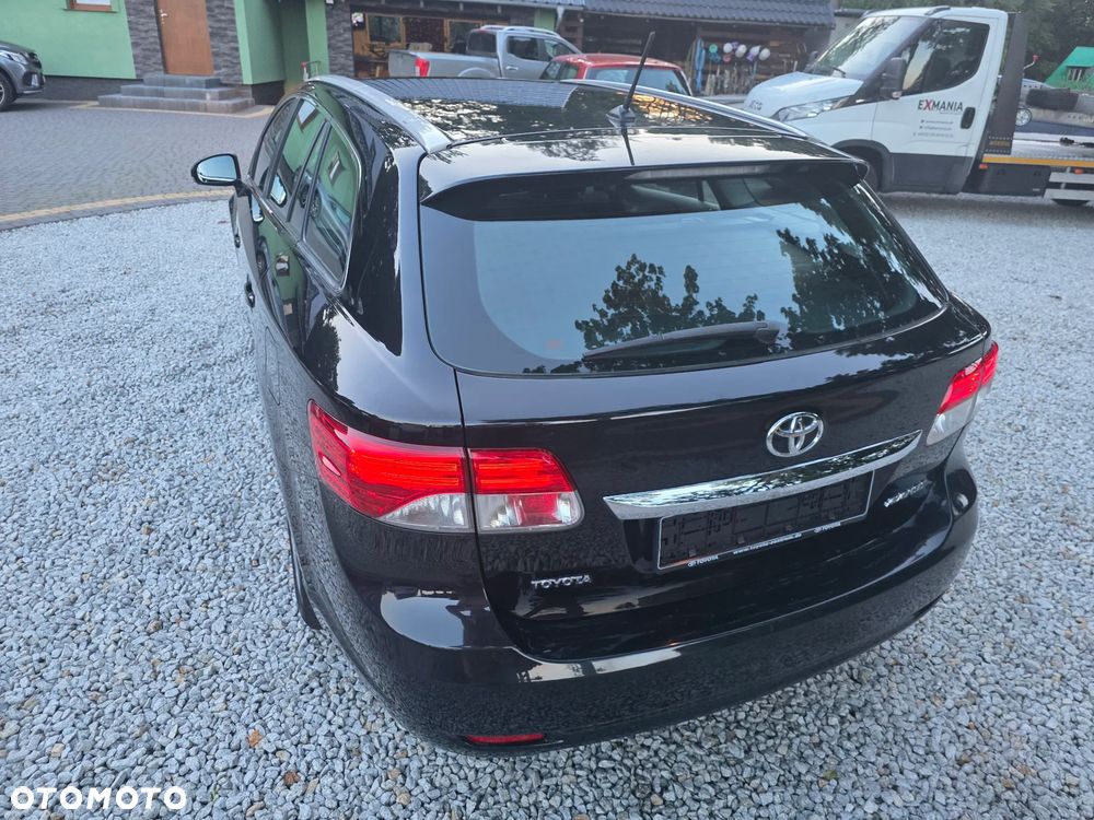 Toyota Avensis 2.0 D-4D Edition - 5