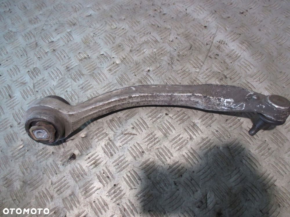 WAHACZ DOLNY LEWY PRZÓD BANAN AUDI A4 B5 PASSAT - 3