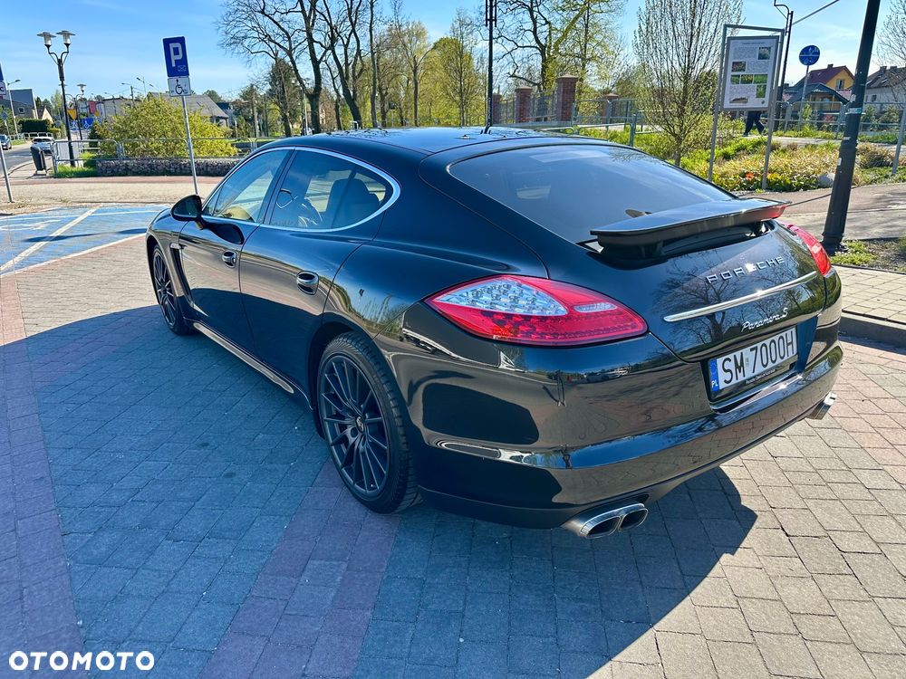Porsche Panamera S PDK - 4