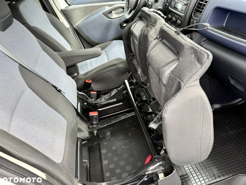 Opel Vivaro - 33