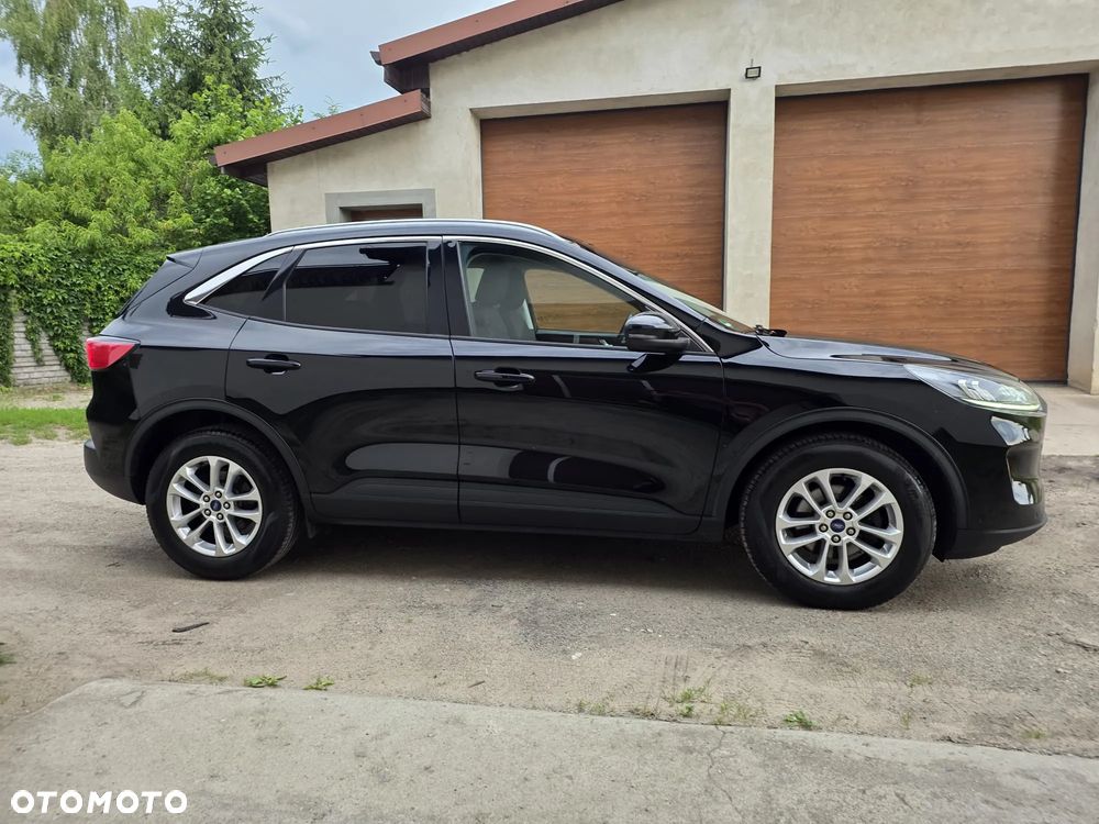 Ford Kuga 1.5 EcoBlue TITANIUM - 3