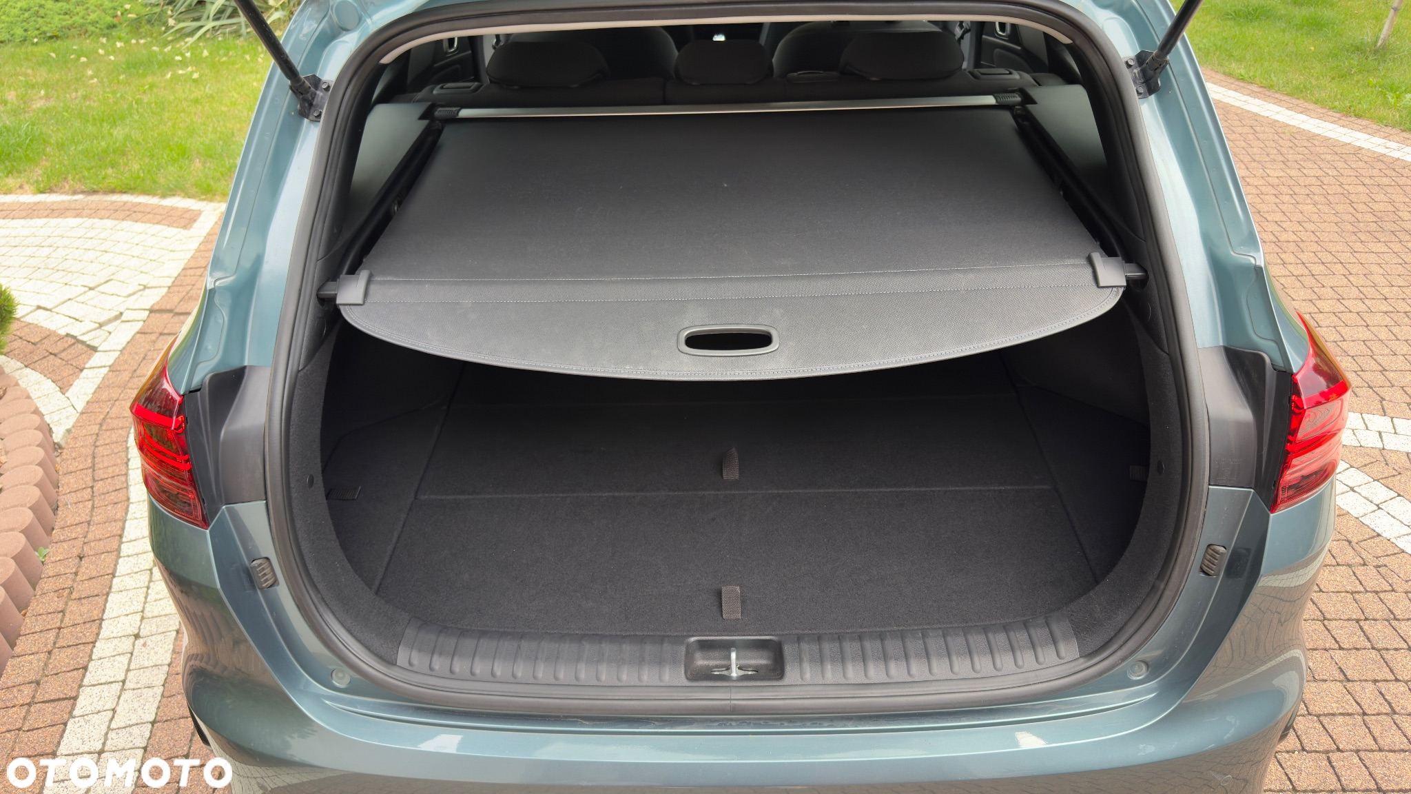 Kia Ceed 1.5 T-GDI M - 12