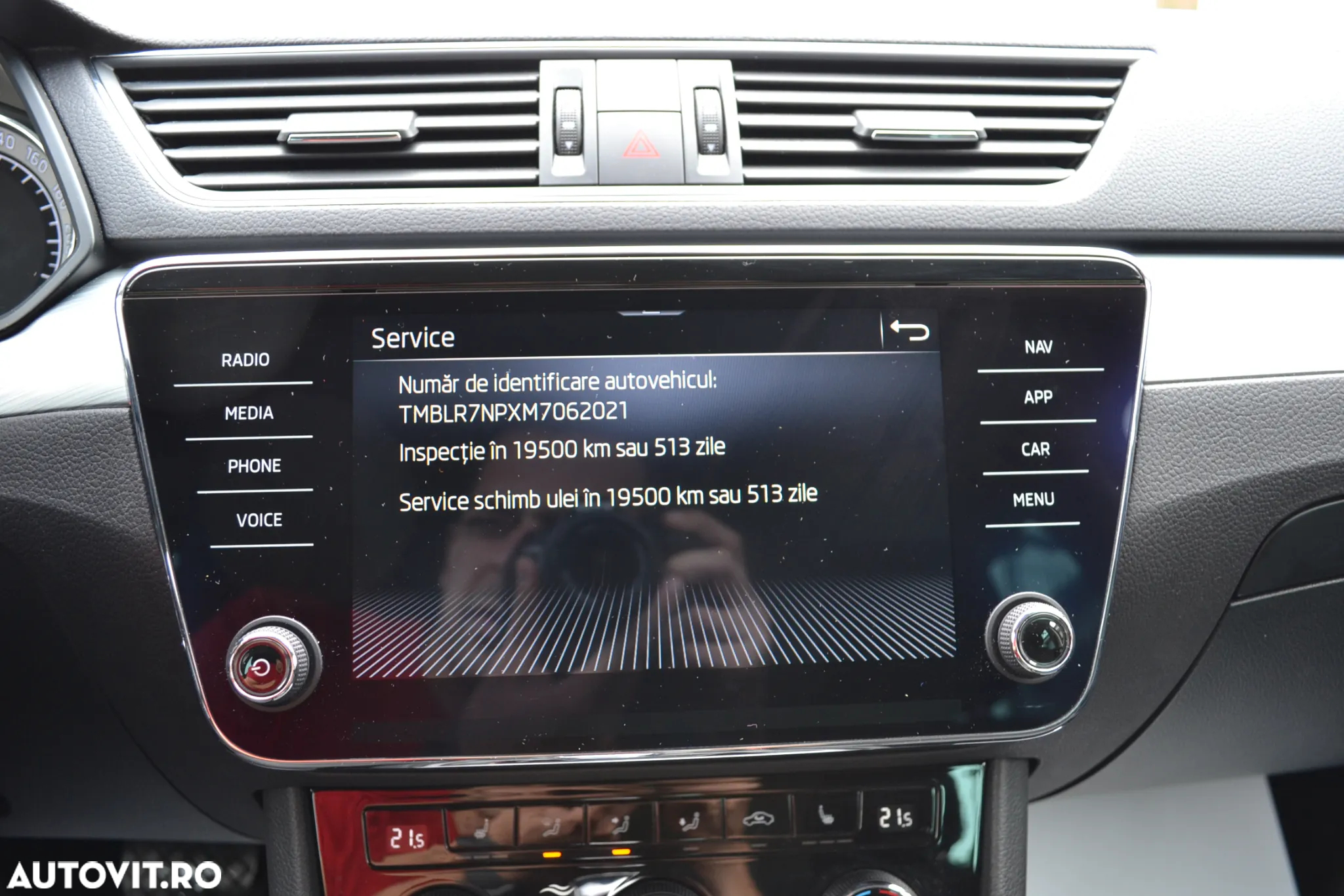 Skoda Superb 2.0 TDI 4x4 DSG Ambition - 23