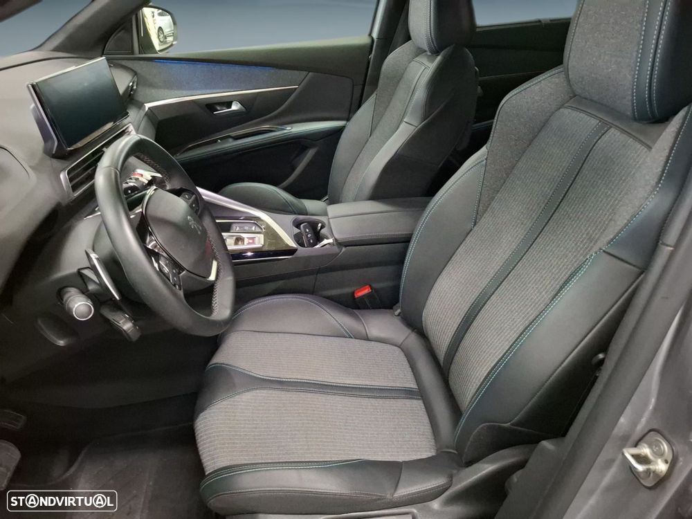 Peugeot 5008 1.2 PureTech Allure EAT8 - 11