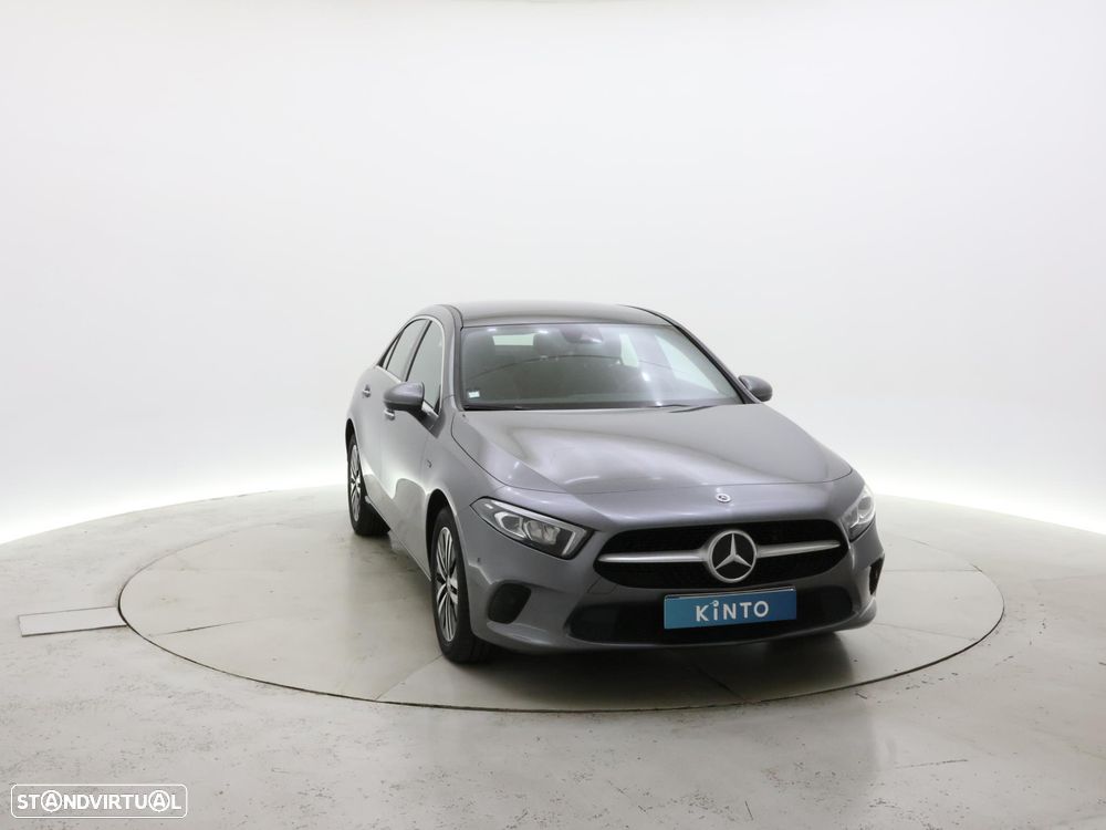 Mercedes-Benz A 250 Limousine e Progressive - 11