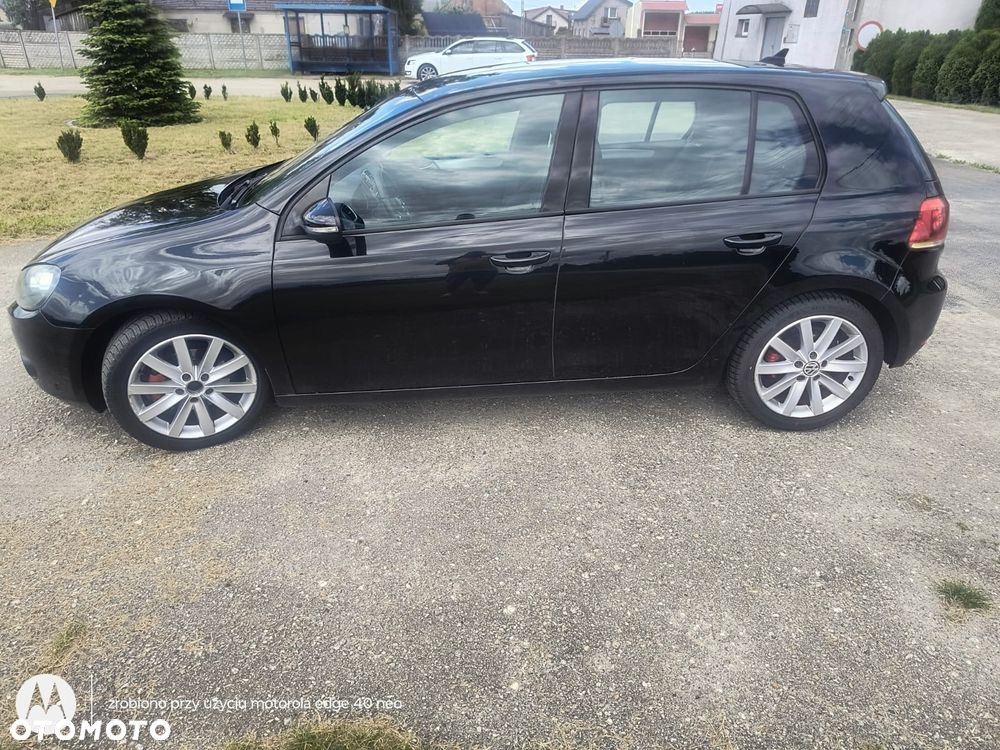 Volkswagen Golf 1.6 TDI Highline - 17