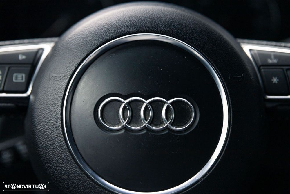 Audi A1 Sportback 2.0 TDI S line Sport Pack - 31