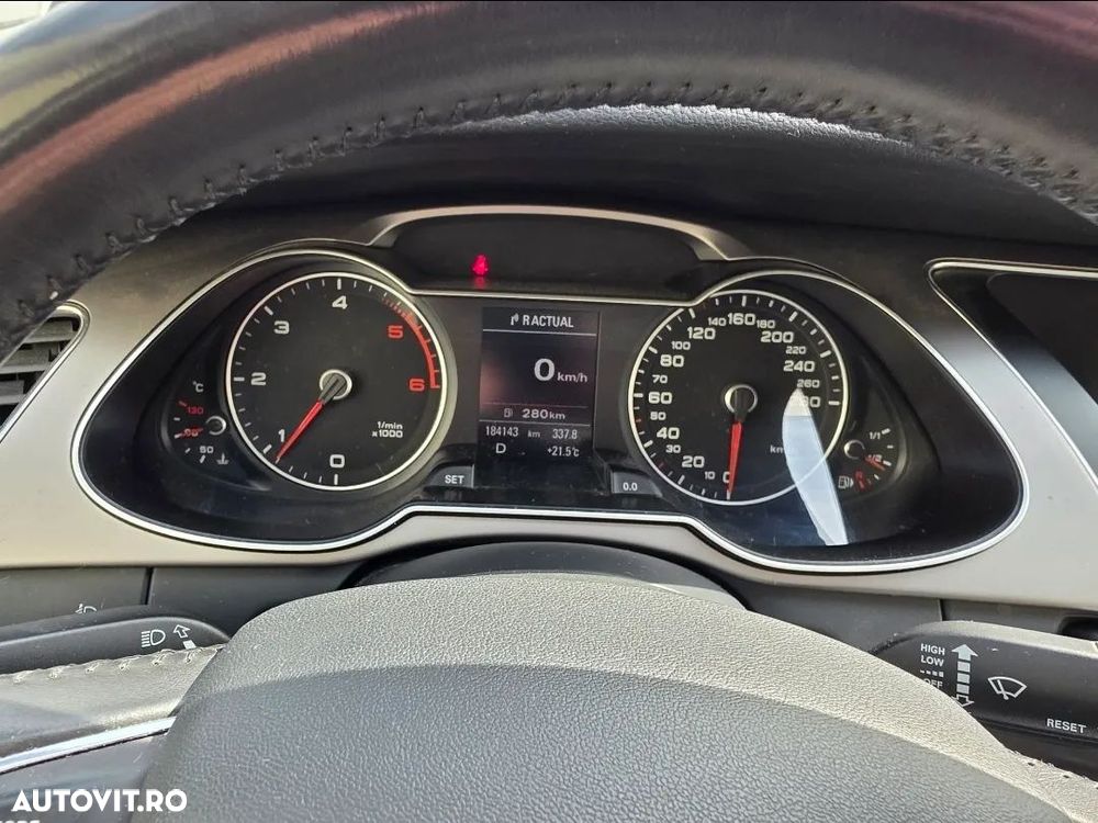 Audi A4 Limuzina 2.0 TDI DPF multitronic Attraction - 7