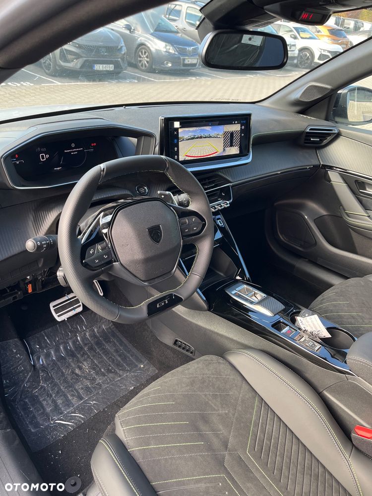 Peugeot 208 1.2 mHEV GT - 7