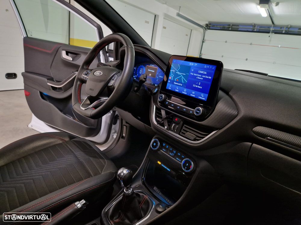 Ford Puma 1.0 EcoBoost MHEV ST-Line X - 34