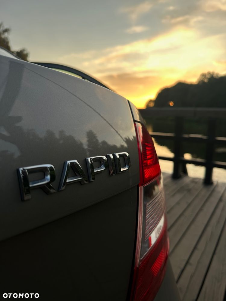Skoda RAPID 1.2 TSI Ambition - 16