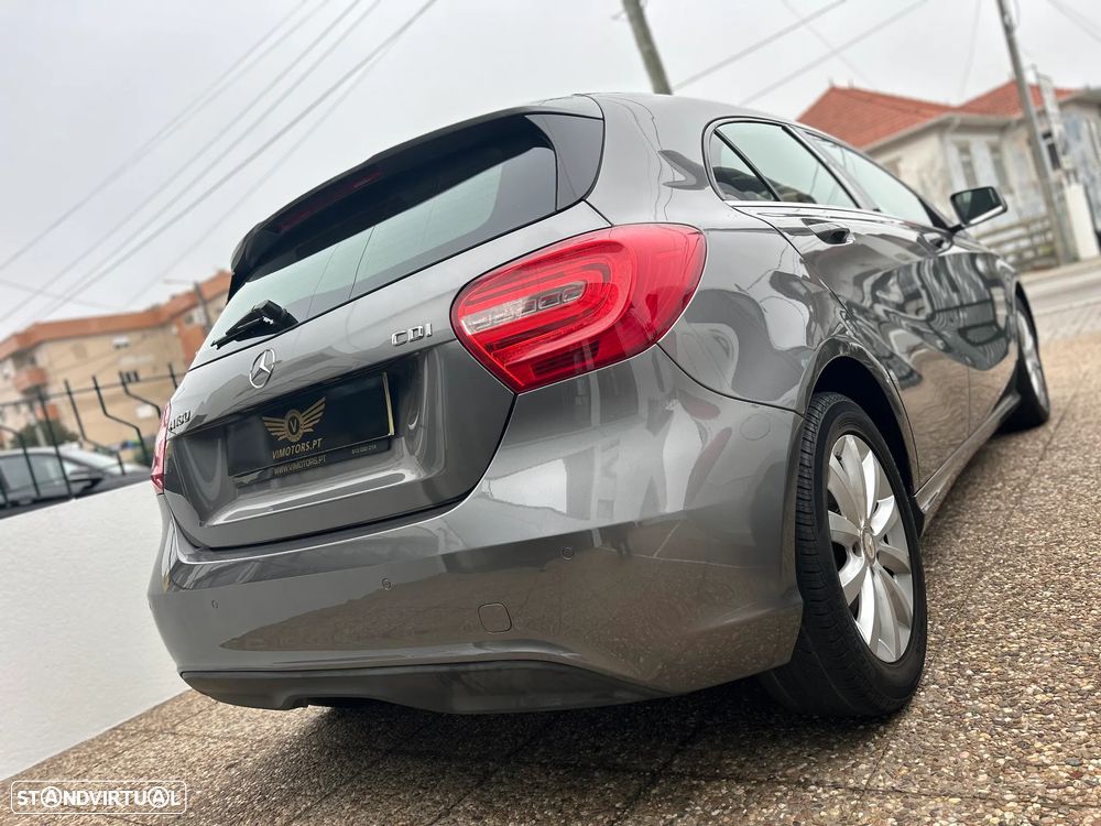 Mercedes-Benz A 180 CDI (BlueEFFICIENCY) Urban - 8