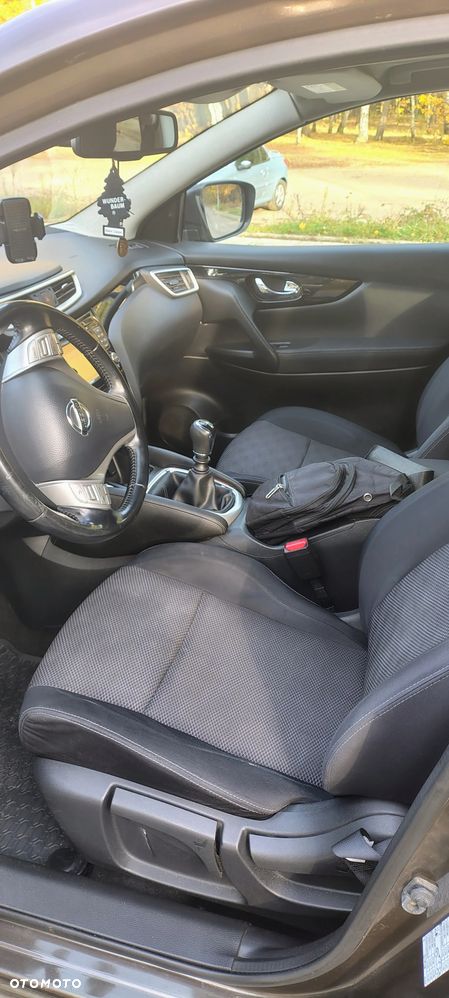 Nissan Qashqai 1.5 dCi Tekna - 6