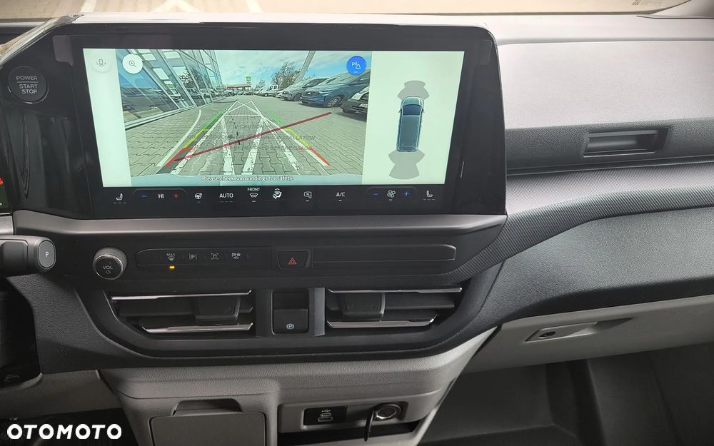 Ford Transit Custom - 11