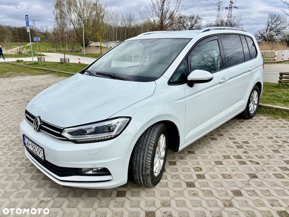 Volkswagen Touran 2.0 TDI BMT Comfortline DSG - 2