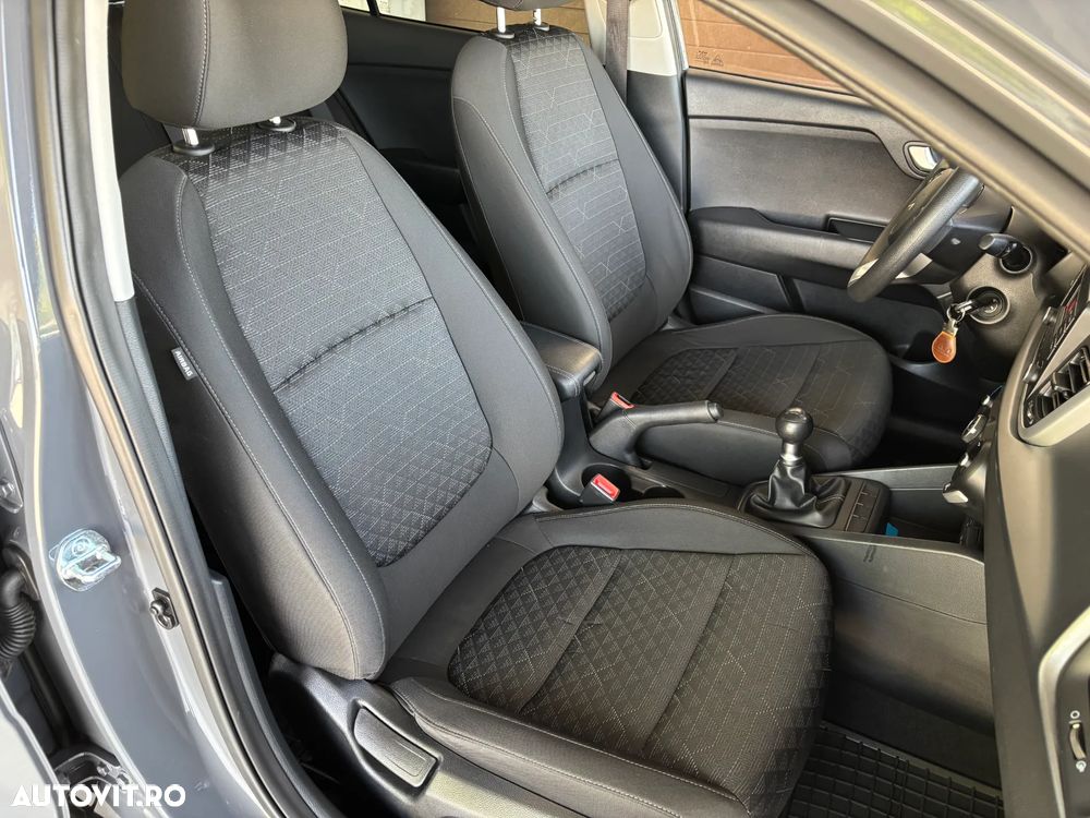 Kia Rio 1.2 MPI 5MT Urban - 26