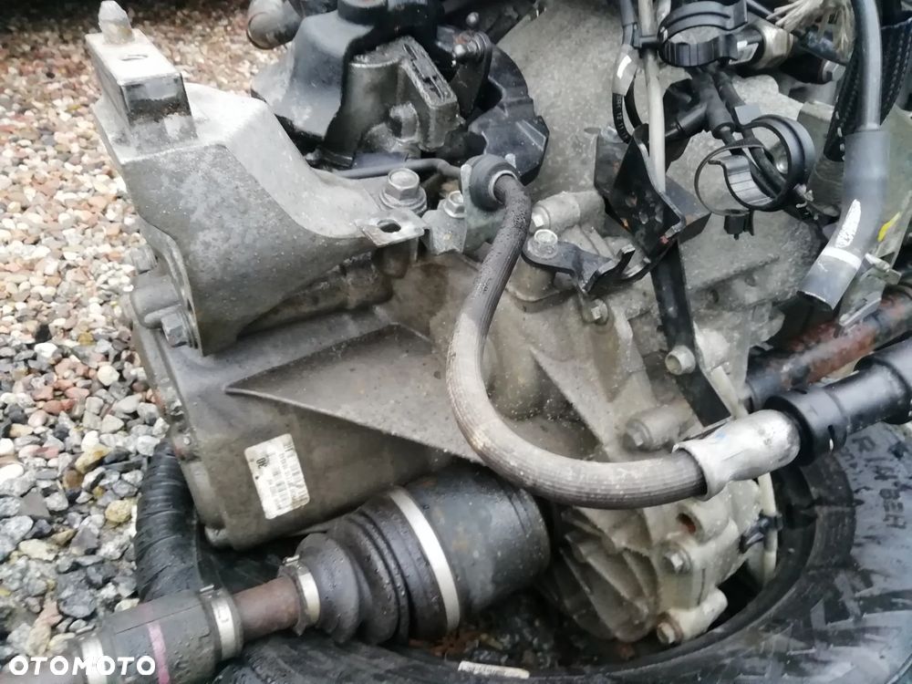 Silnik 2.5 Skyactiv G 141 KM Mazda części Mazda 5  2007-2015 CW CR części - 23