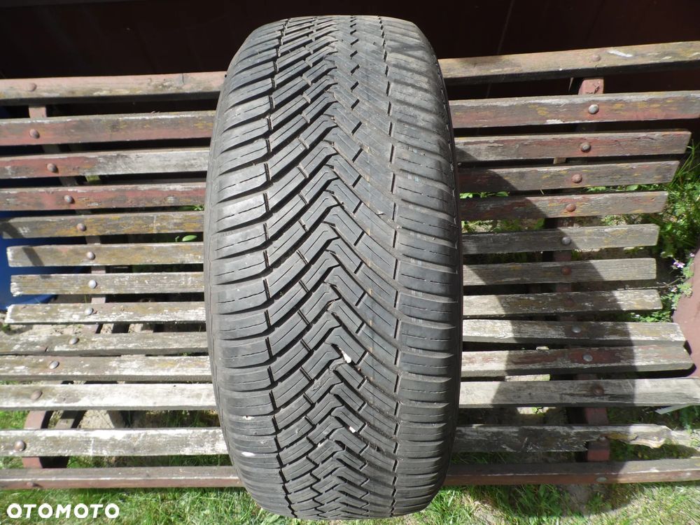 Opona Continental AllSeason Contact 225/55 R17 6,5mm - 1