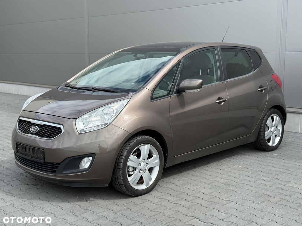 Kia Venga 1.6 CRDi 128 Fifa World Cup Edition - 4