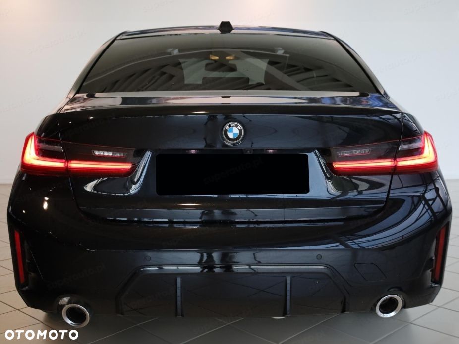 BMW Seria 3 318i M Sport - 6