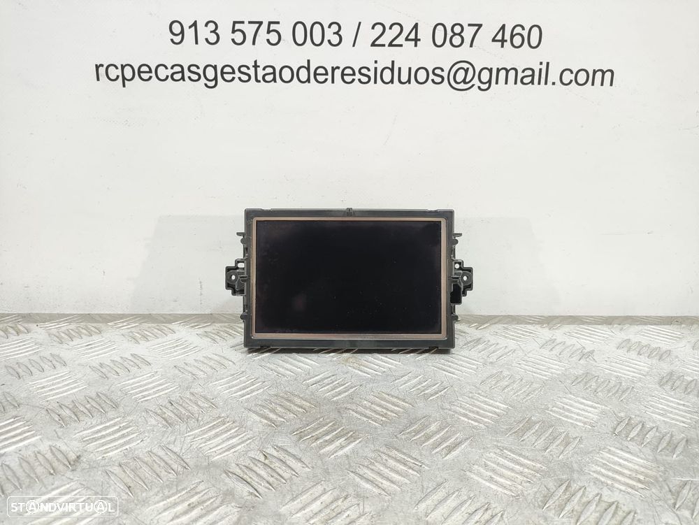 .Ecrã Display Multimídia de Navegação Mercedes Class C W204 Original - 9