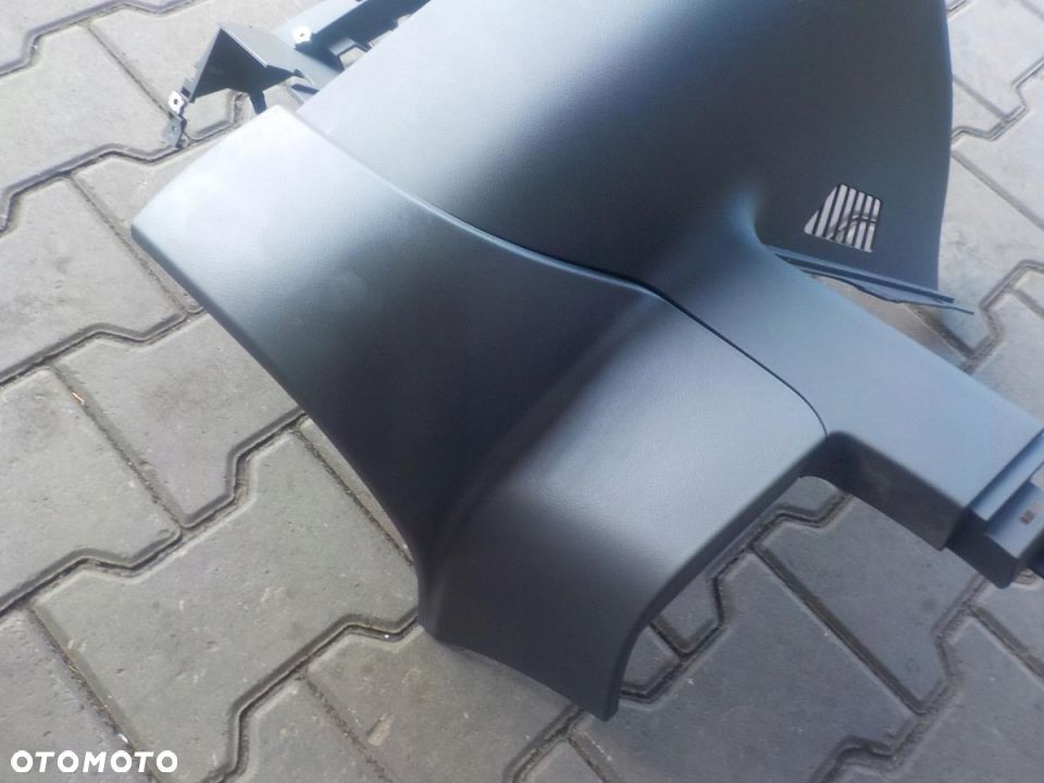VW T5 MULTIVAN PLASTIK DOLNA OBUDOWA DESKI - 3