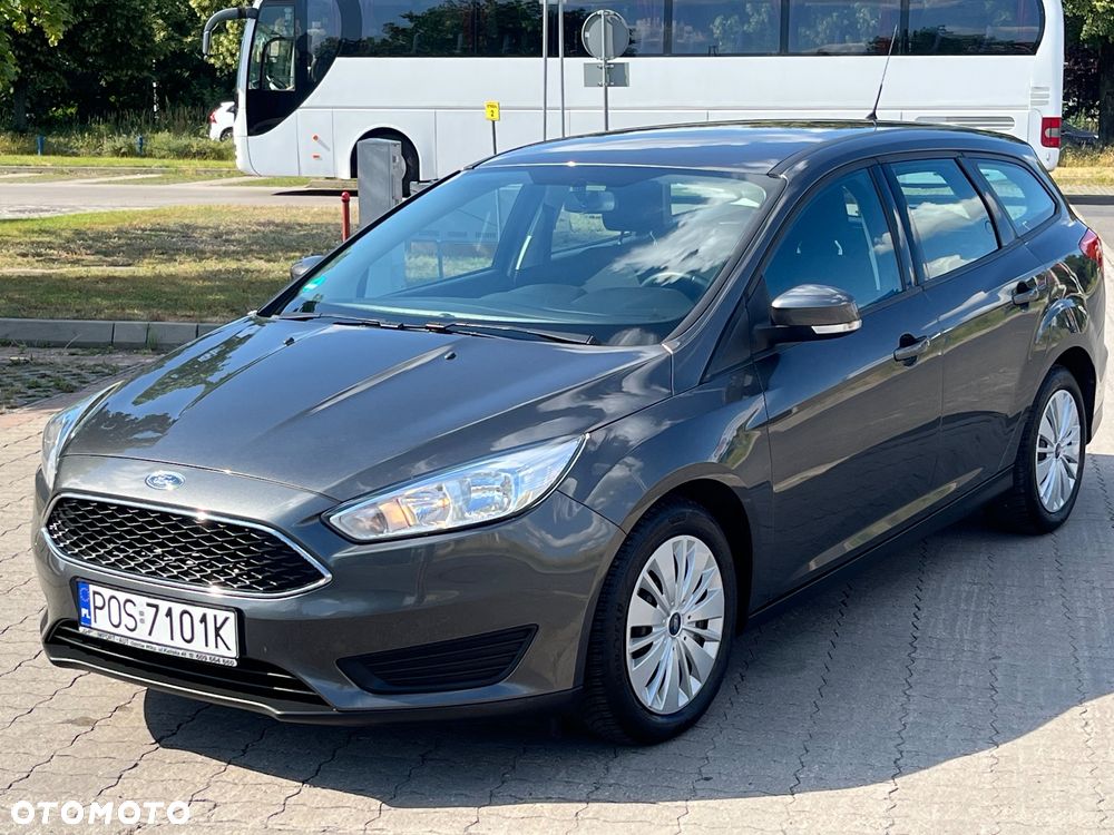 Ford Focus 1.0 EcoBoost Trend Sport - 4