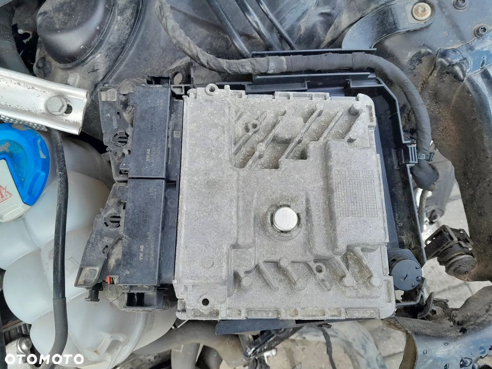 AUDI A4 B9 KOMPUTER STEROWNIK SILNIK 2.0 TFSI 252KM NR CZĘŚCI: 06L907425 - 1