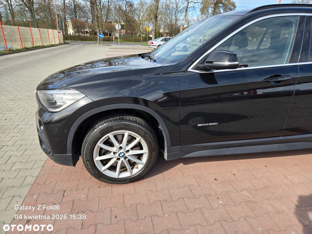 BMW X1 sDrive20i Advantage - 34