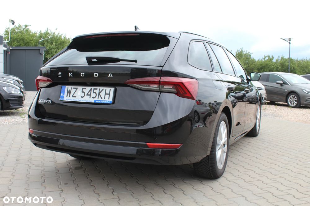 Skoda Octavia 2.0 TDI Ambition - 10