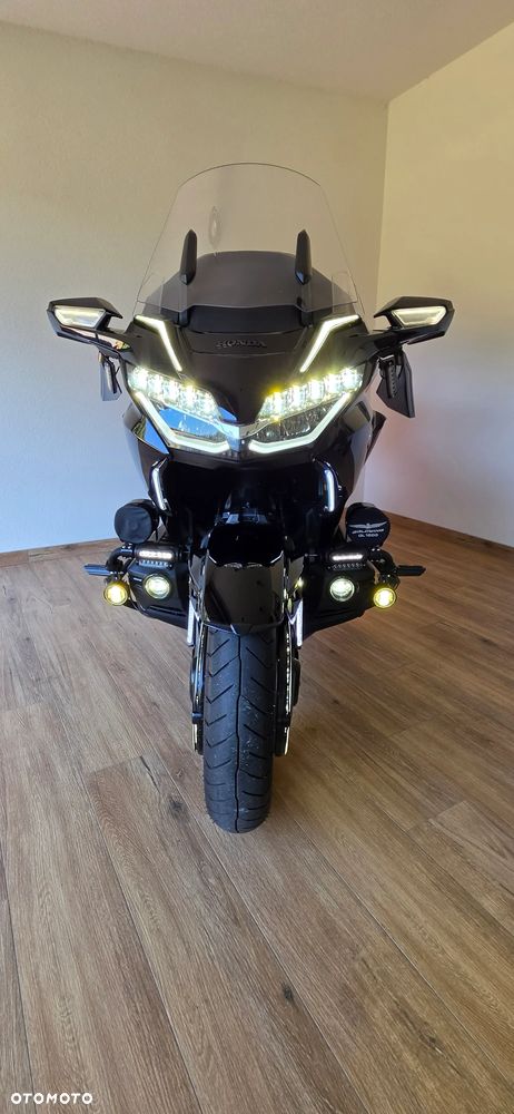 Honda GL - 4