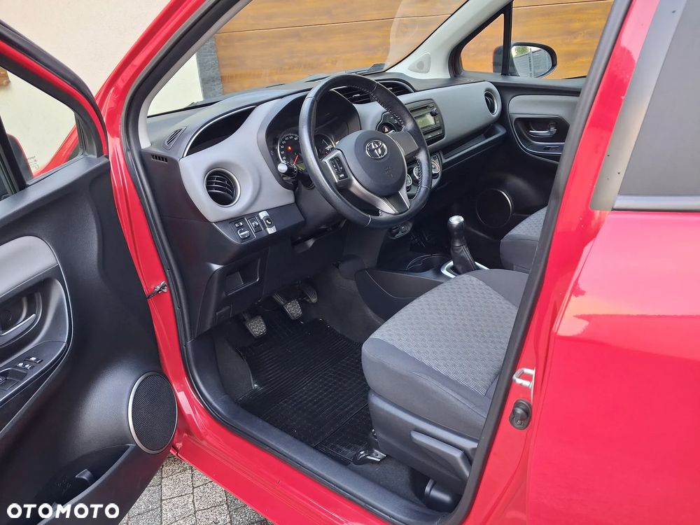 Toyota Yaris 1.0 Life EU6 - 8