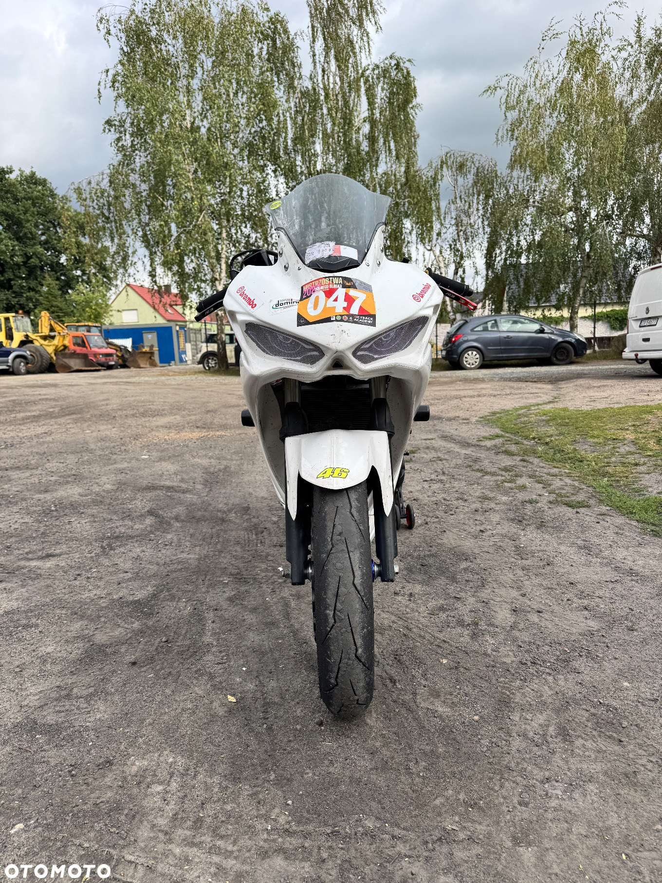Yamaha R3 - 3