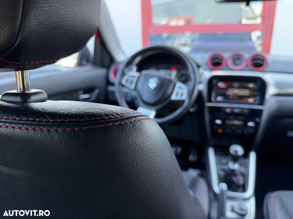 Suzuki Vitara S 1.4 Boosterjet 4X4 - 30