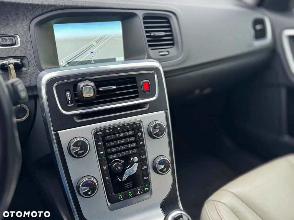 Volvo V60 D4 Geartronic Ocean Race - 10