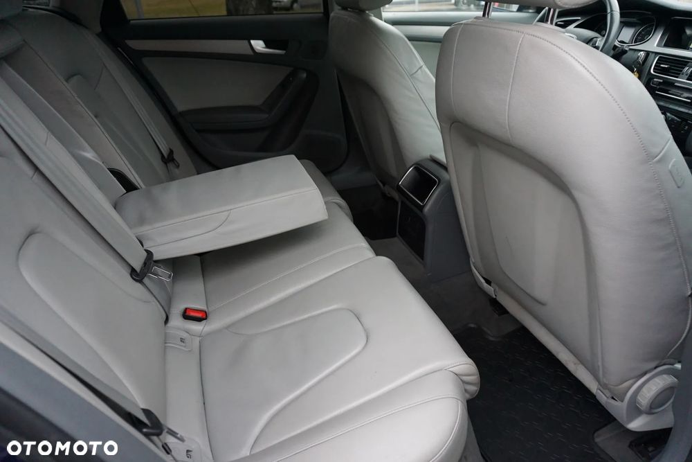 Audi A4 Avant - 14
