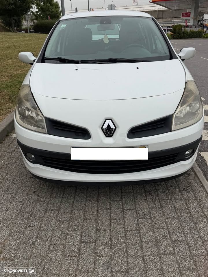 Renault Clio 1.5 dCi Pack - 1