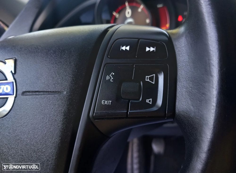 Volvo V40 D2 Summum - 20