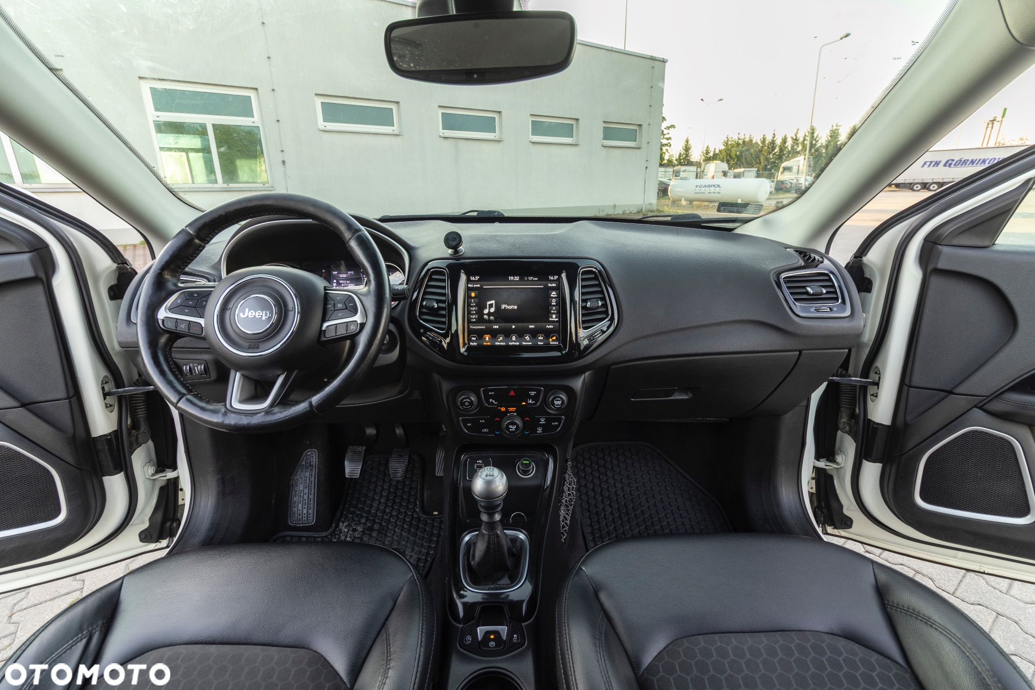 Jeep Compass 1.4 TMair Limited FWD S&S - 38