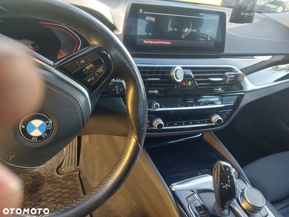 BMW Seria 5 - 18