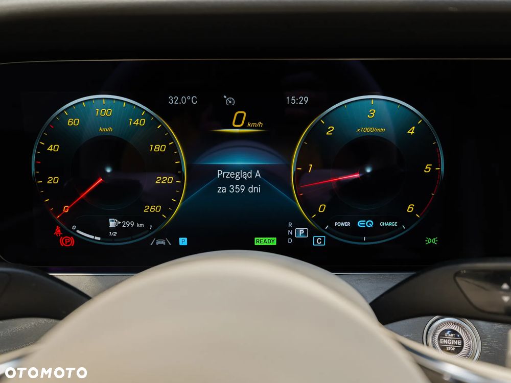 Mercedes-Benz CLS 300 d 4-Matic AMG - 29