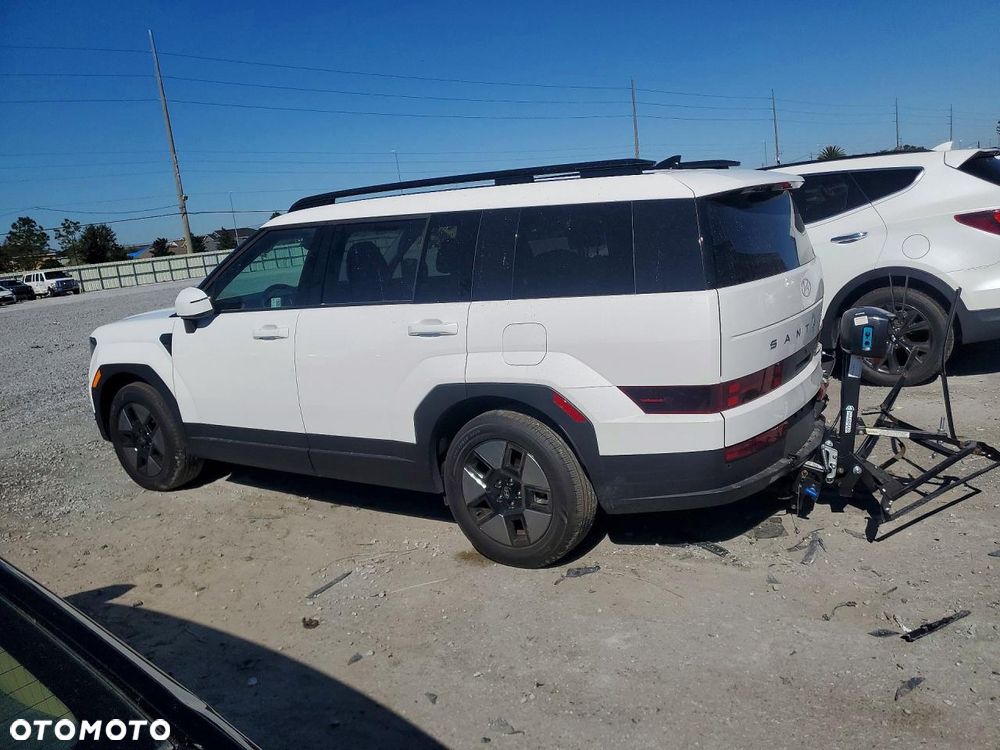 Hyundai Santa Fe - 3