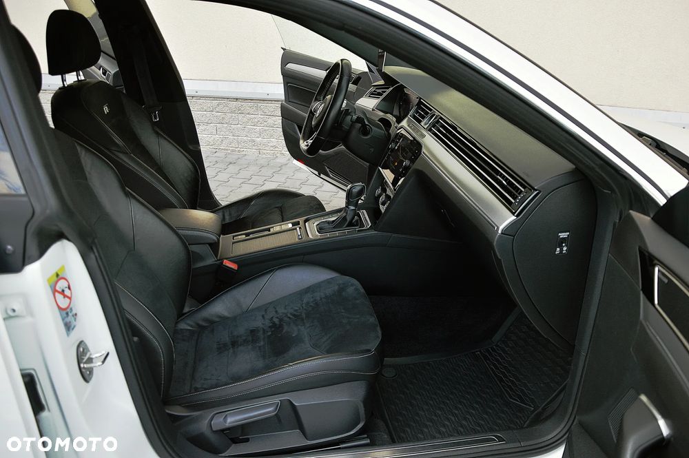 Volkswagen Arteon 2.0 TDI Bi-Turbo SCR 4Mot R-Line Edition DSG - 10