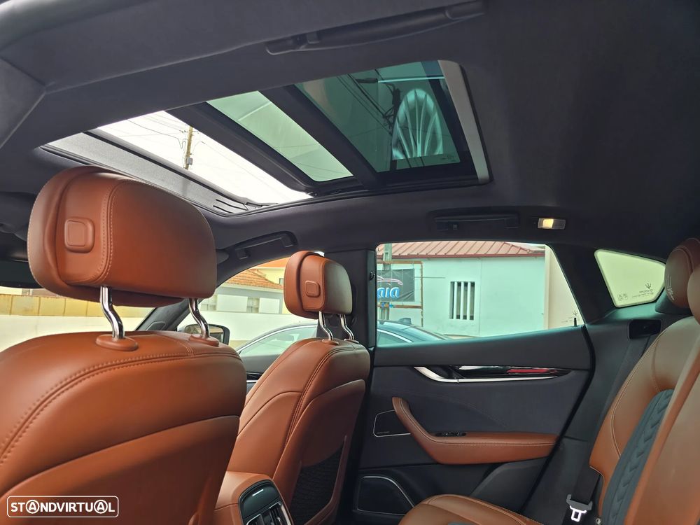 Maserati Levante - 26