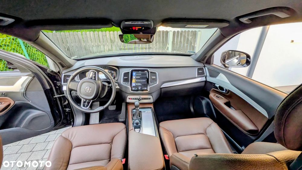 Volvo XC 90 D4 FWD Momentum - 10
