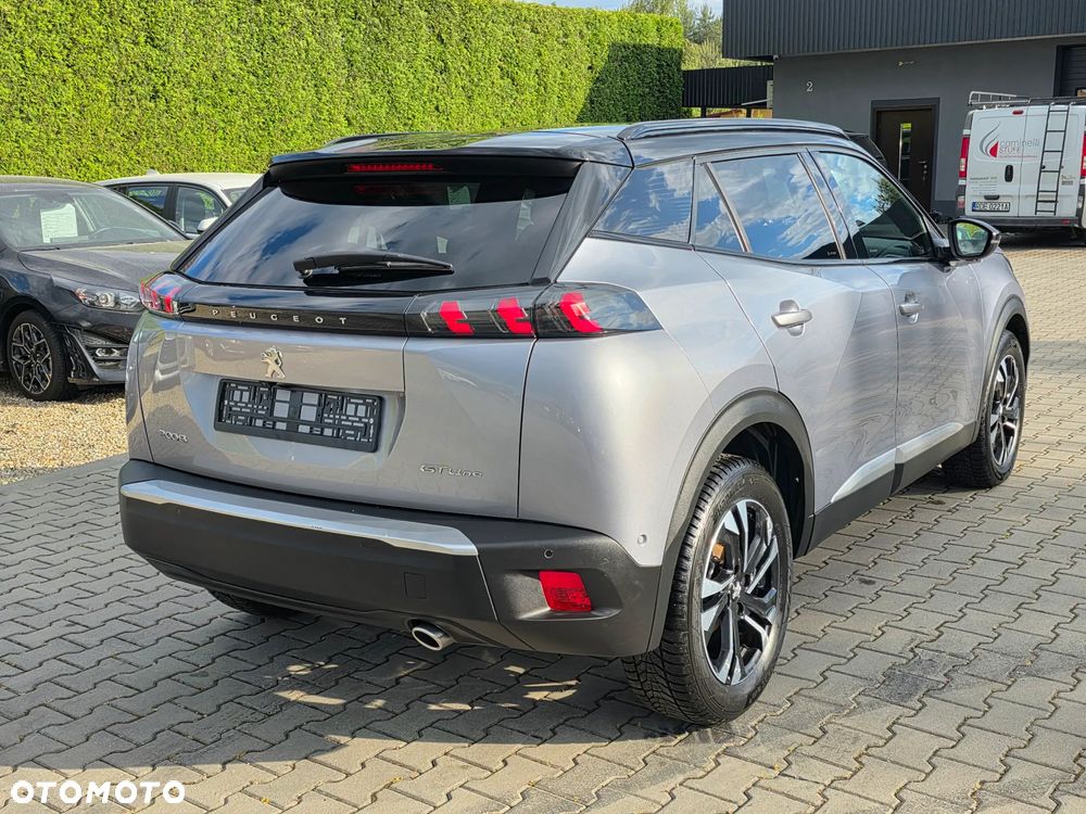 Peugeot 2008 1.5 BlueHDi GT Line S&S EAT8 - 11