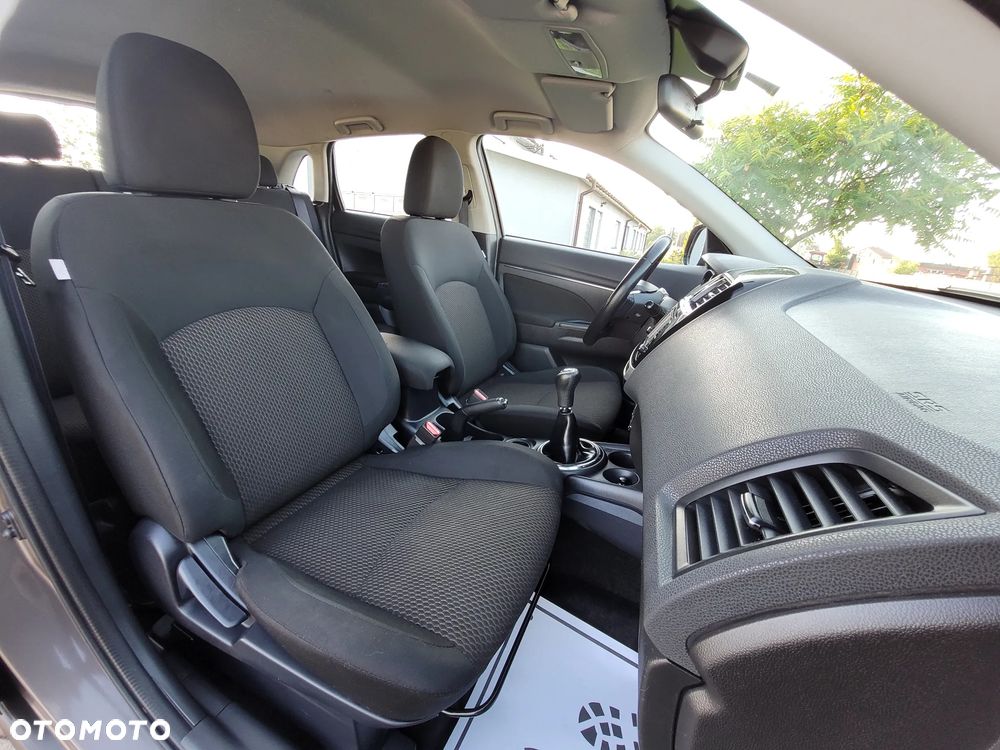 Mitsubishi ASX - 18